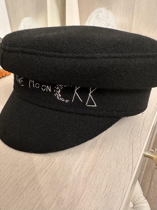 Вълнена шапка багета