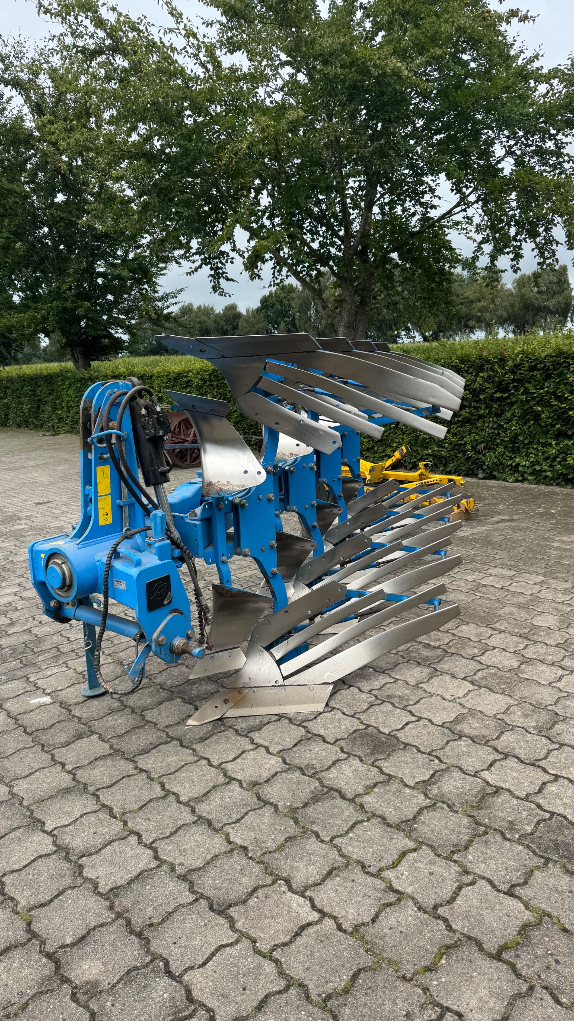 Lemken Europal 8 John Derre, Claas Arion, Case Puma tortadi