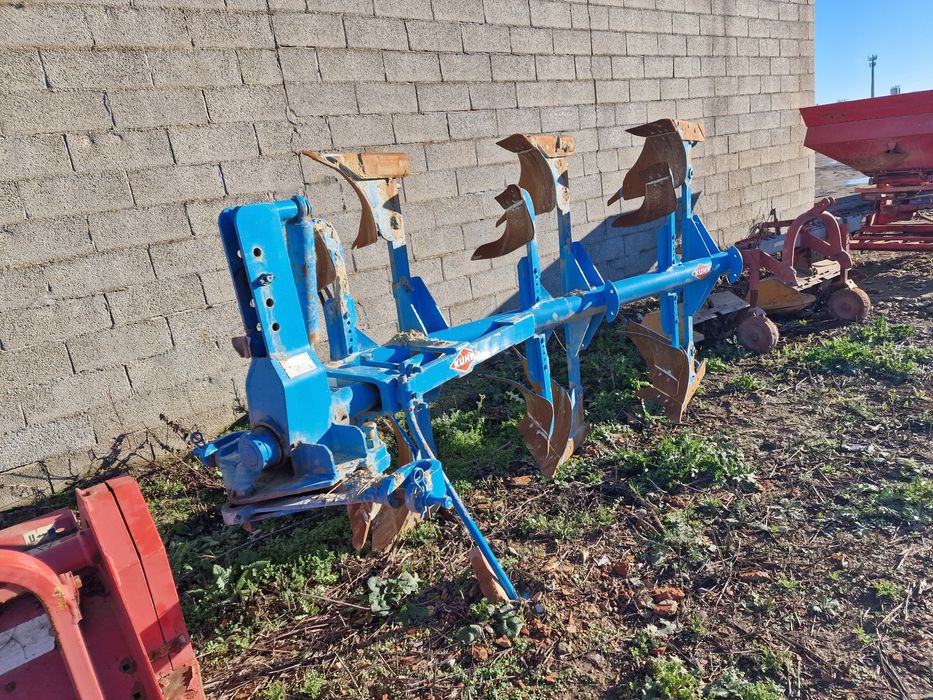 Plug 3 trupite samadoval