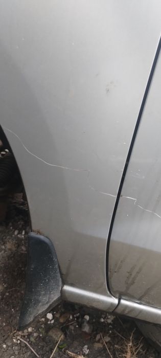 Vand aripi mazda 5