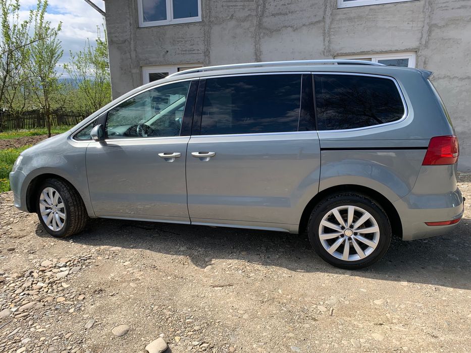 Vând Volkswagen Sharan