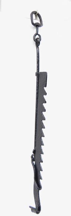 Ustensila veche pentru vatra din fier forjat posibil de secol 19