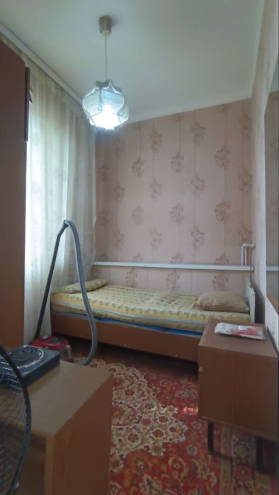 Юнусабад 11 квартал 1/2/4 (38²) продаётся квартира