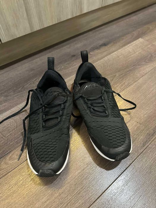 Оригинални Дамски обувки Найк Nike Air70 - черни