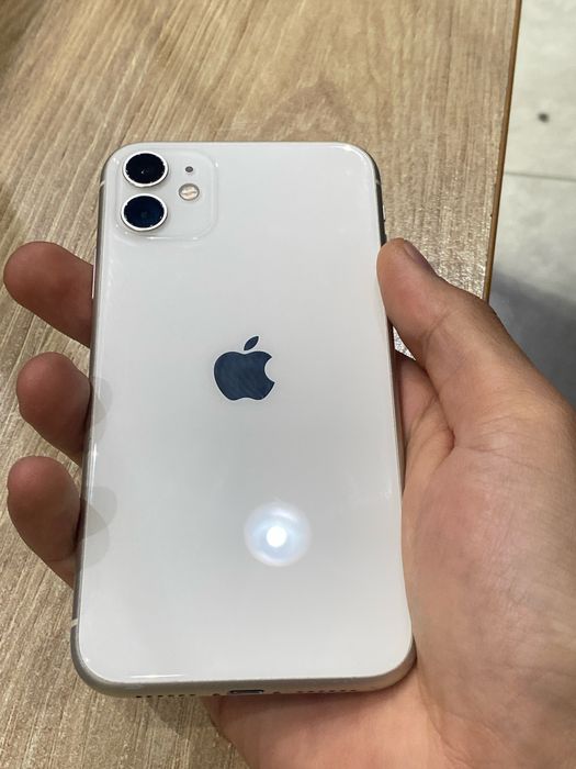 Iphone 11 64 gb 90 yomkost