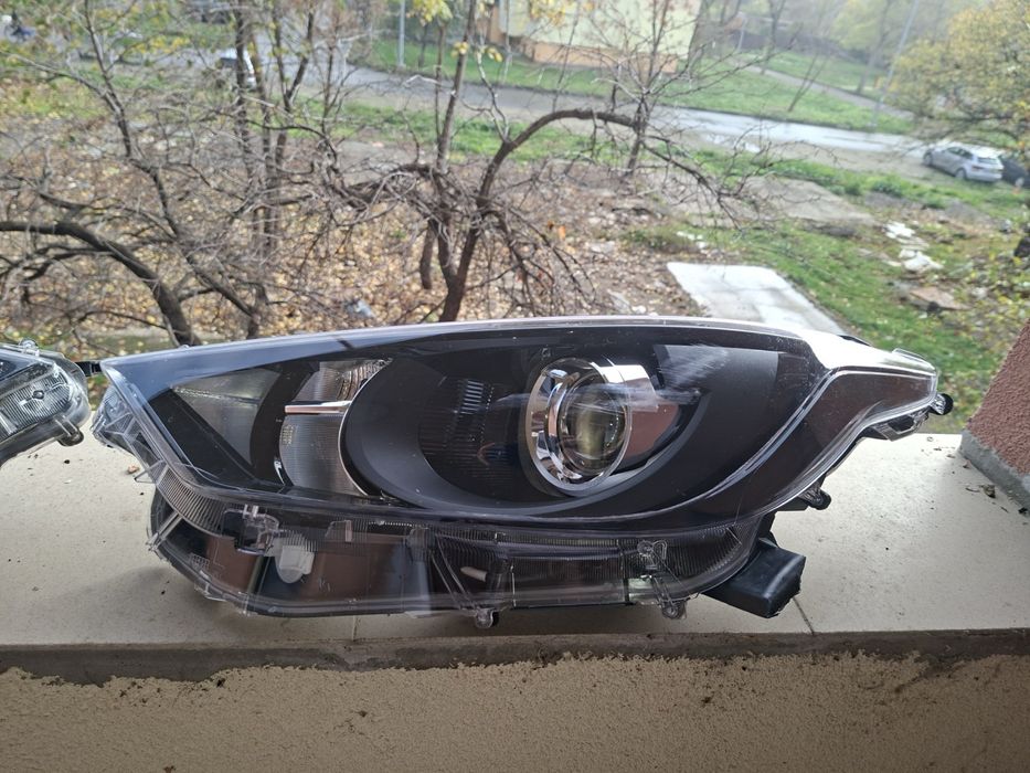 Фарове Toyota Yaris 2018 - 2022