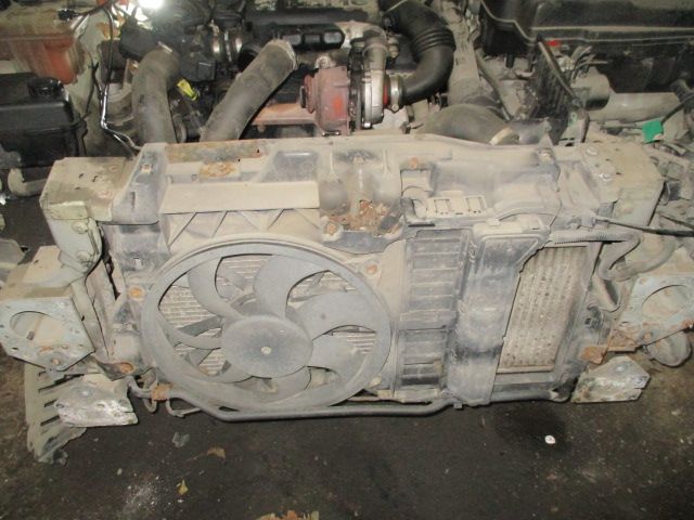 Calandru trager radiatoare ventilator Peugeot 407 Citroen motor 1,6HDI