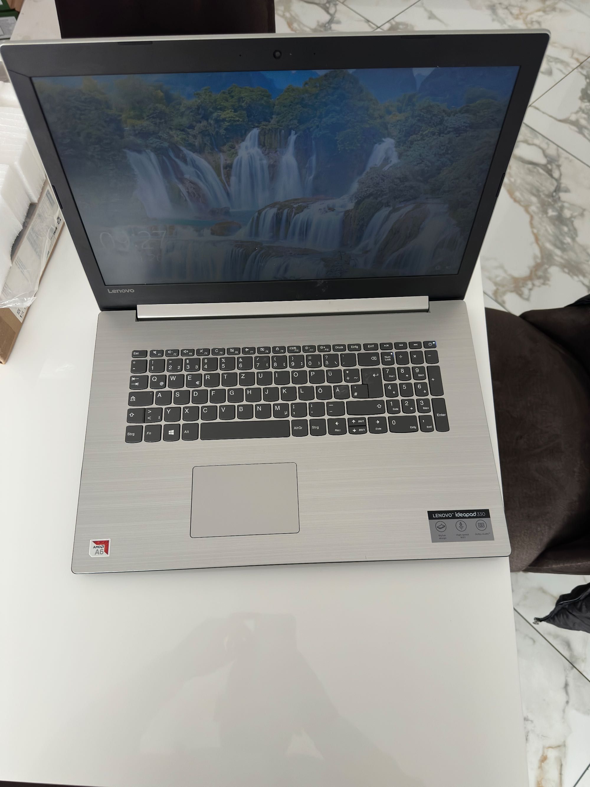 Lenovo Ideapad 330-17AST – КАТО НОВ!