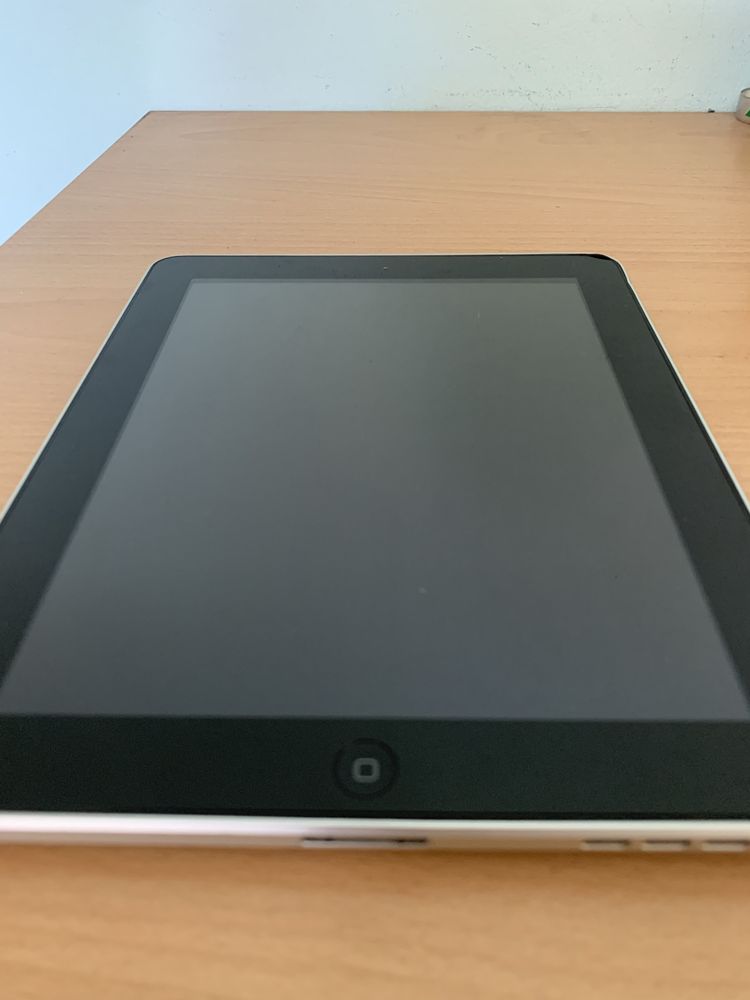 iPad 1 gen 16GB