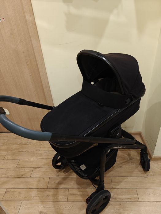 Maxi Cosi Lila CP Black/Gray