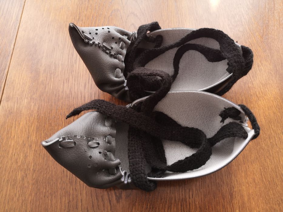 Opinci diferite culori, toate mărimile.