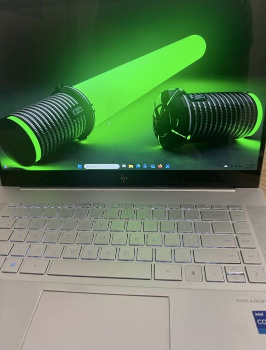 Laptop HP ENVY RTX3060 OLED TouchScreen i7-11800H 64GB RAM WorkStation