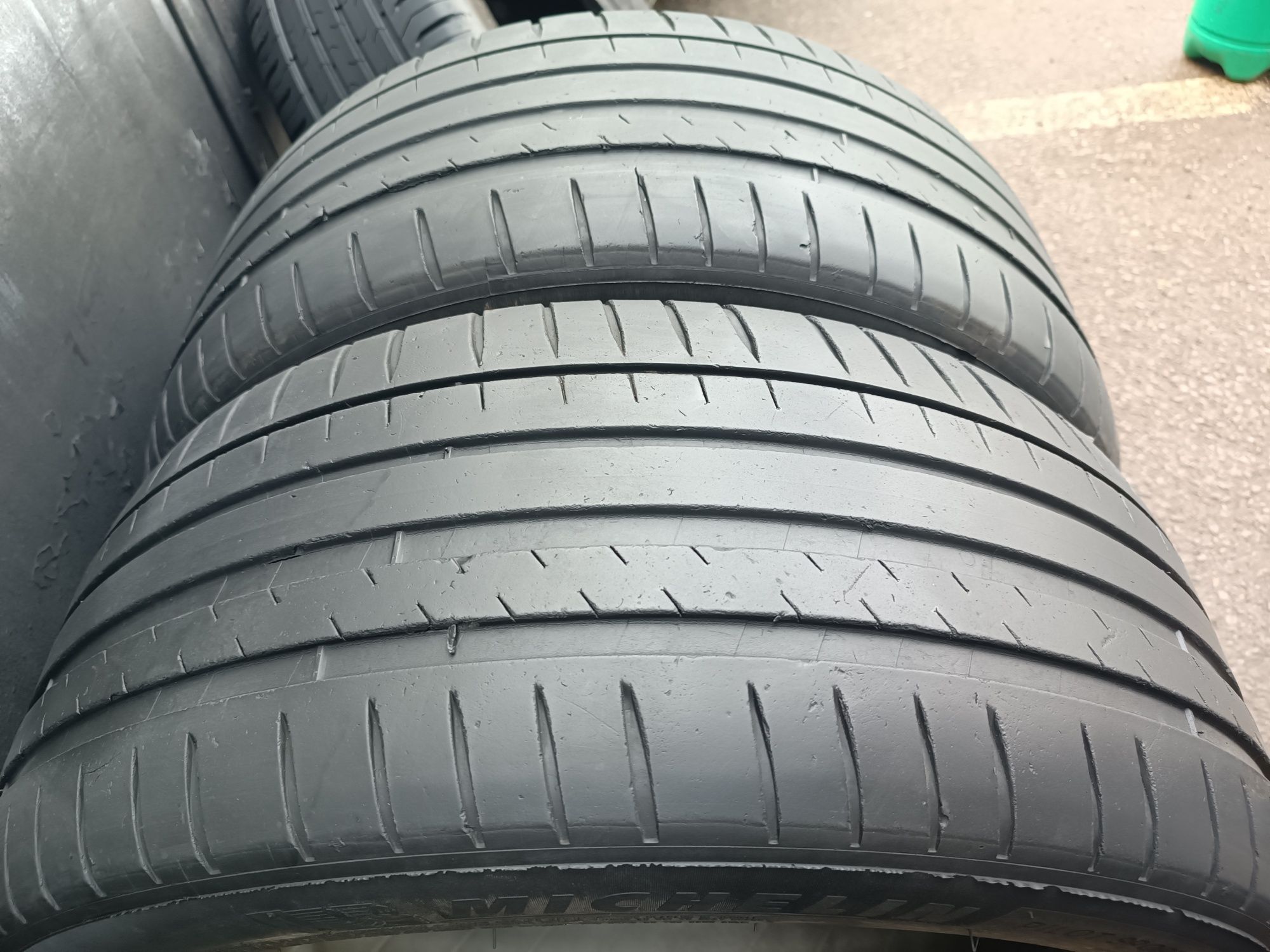245/45/17 Michelin Дот 0420