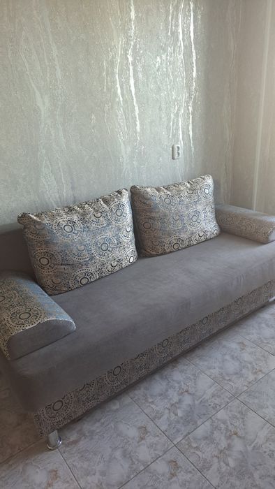 Продаётся новый диван