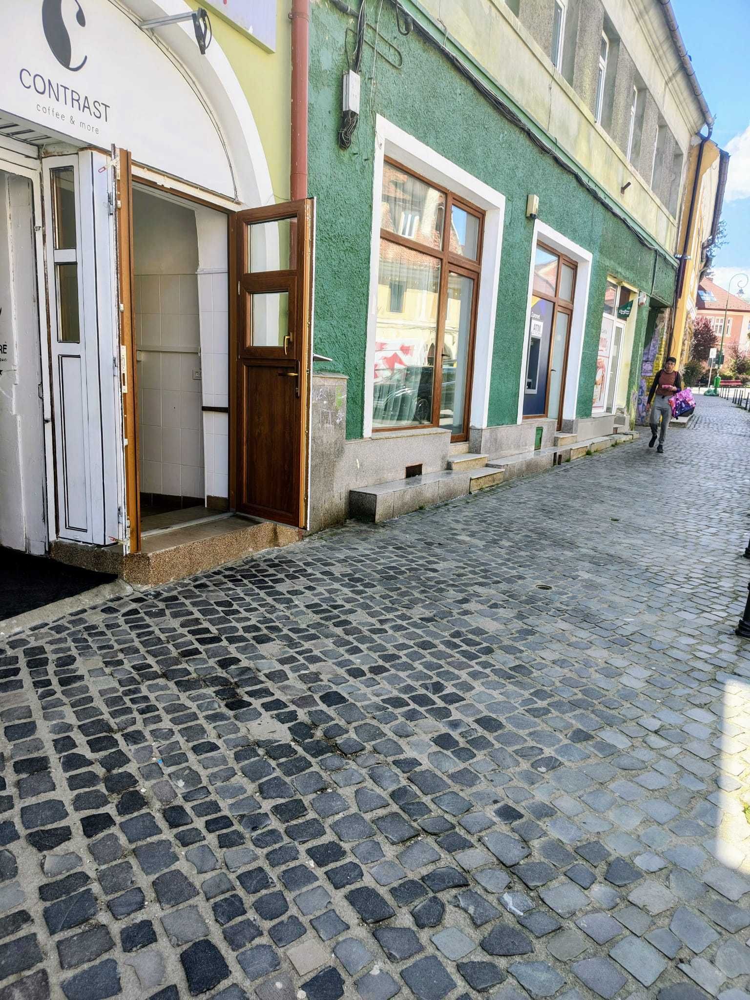 Spatiu comercial situat in centru istoric al municipiului Brasov