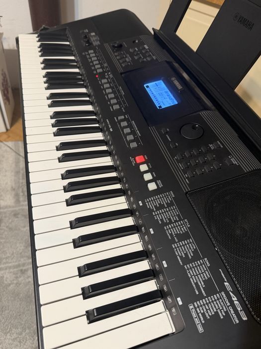 Orga Yamaha PSR E463