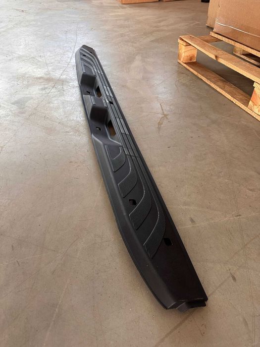 Ornament interior usi spate Mercedes Sprinter