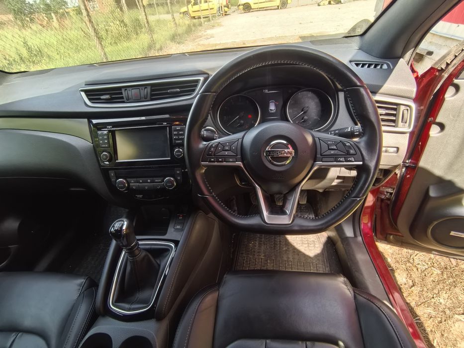 Nissan Qachqai - 1.2i - 115кс--2018г-j11