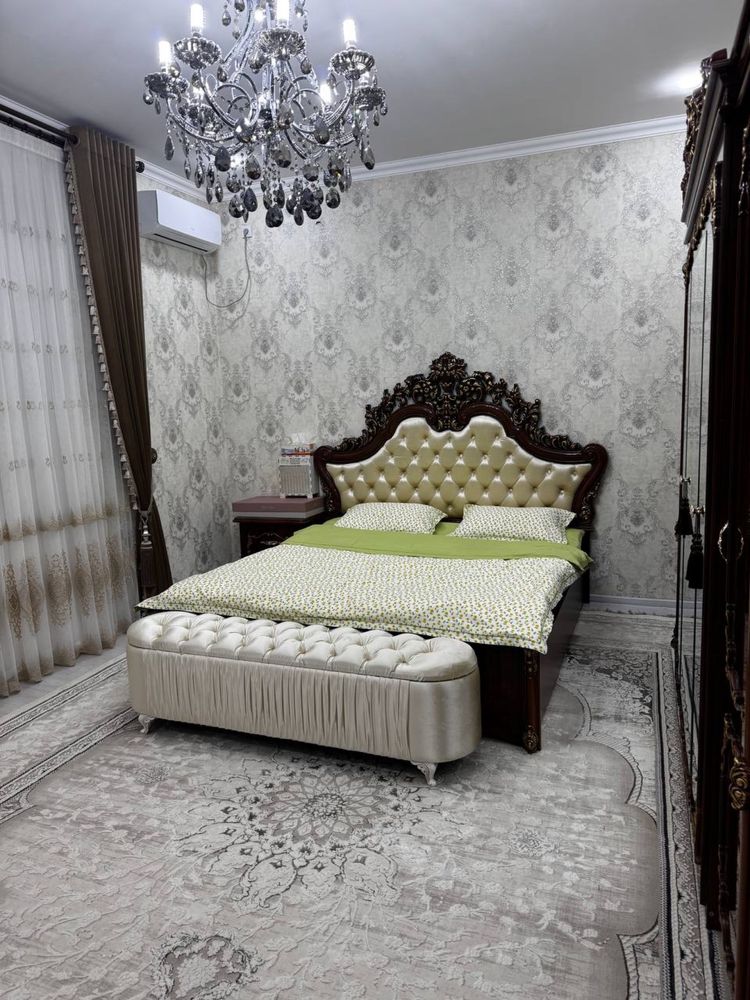 2 qavatli uy sotiladi yengi mebel texnikasi bilan
