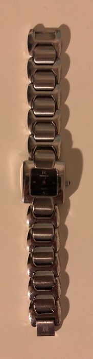 Ceas metalic dama, Rodania