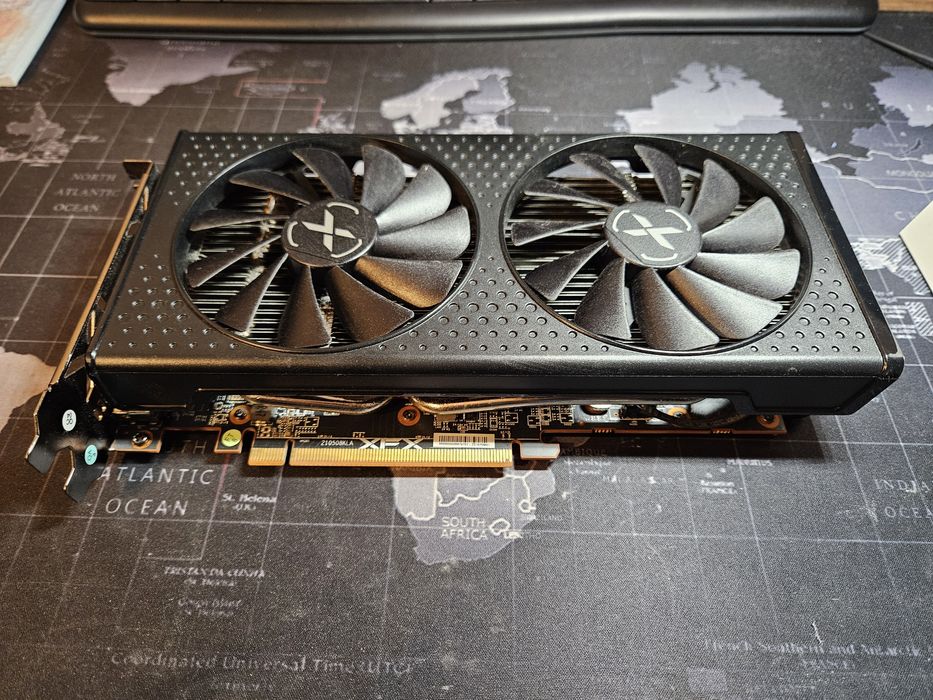 Placa video Xfx Rx6650 xt 8gb ddr6, garantie 2028