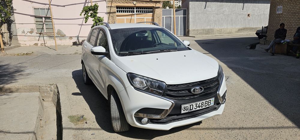 Lada X-ray Samarqanda