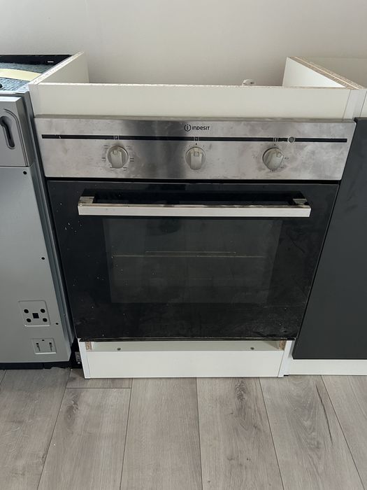 Cuptor Indesit Second Hand