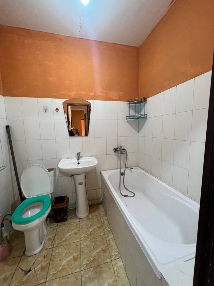 Yashnabod tumani Olmos maxallasi 3/16/16  68 kvadrat 28.000$