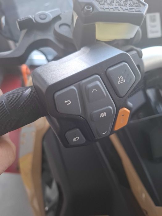 Snowmobil Polaris Switchback Assault 146- NOU!- rulaj 0 km