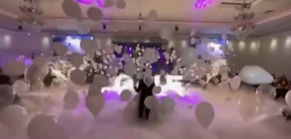 Baloane Explozive,Artificii reci pentru dansul mirilor ,fara fum