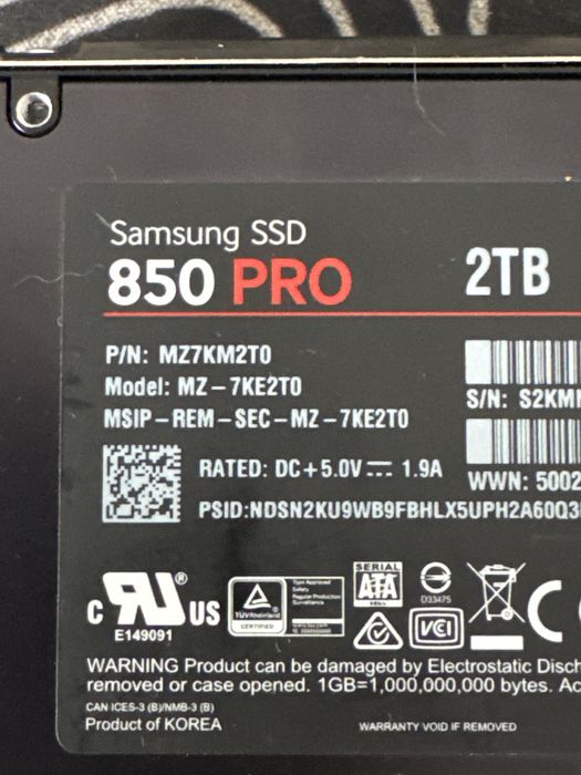 Vand ssd samsung 850 pro de 2TB