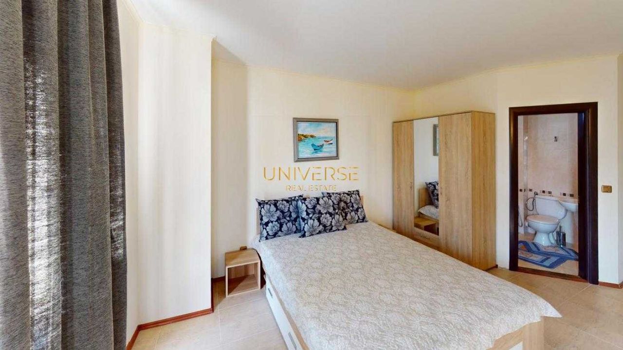 Продава се Четиристаен апартамент в с. Кошарица, Област Бургас - 143 кв.м за 945 €/кв.м - Снимка #11