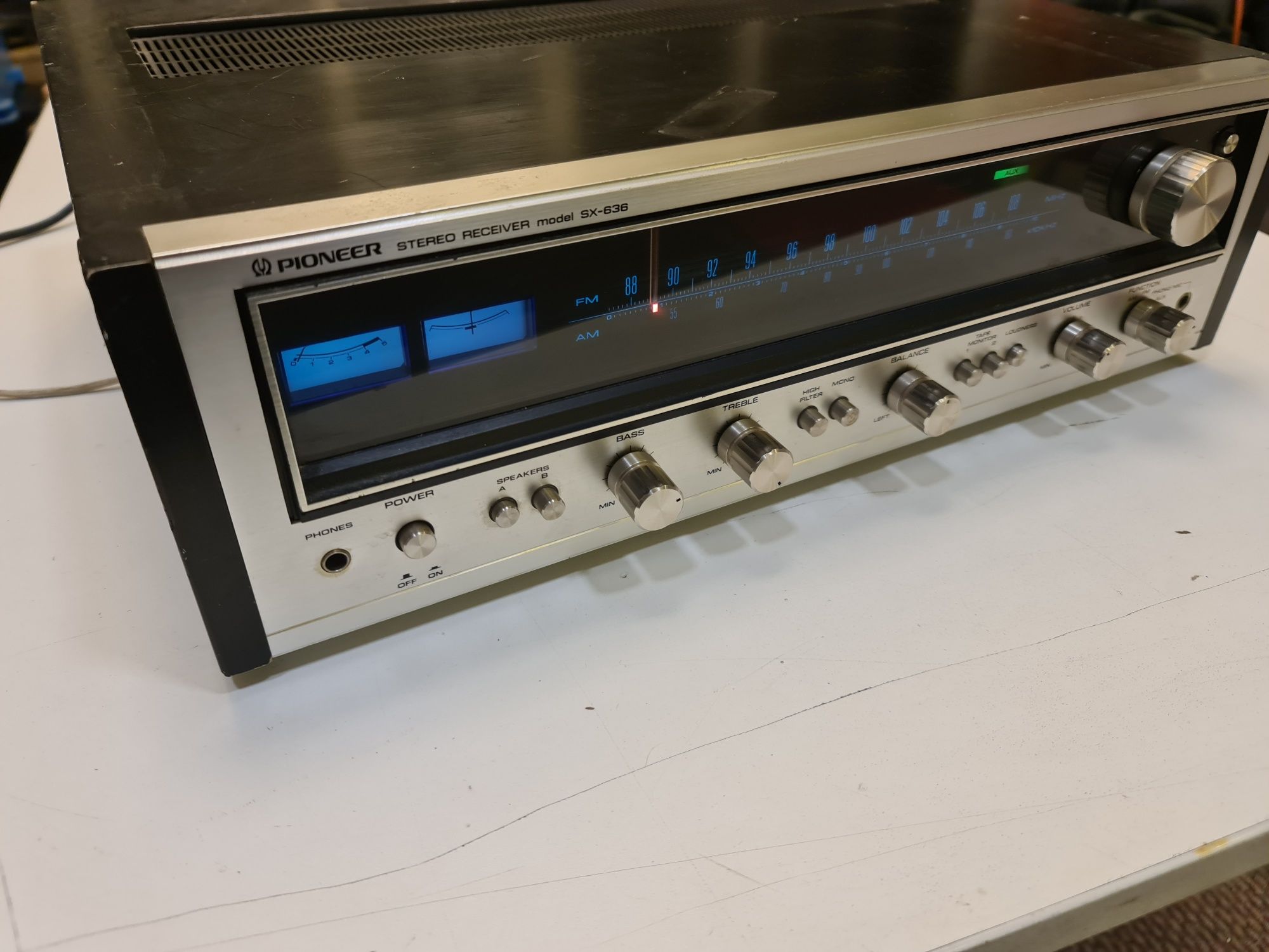 Pioneer sx-636 receiver