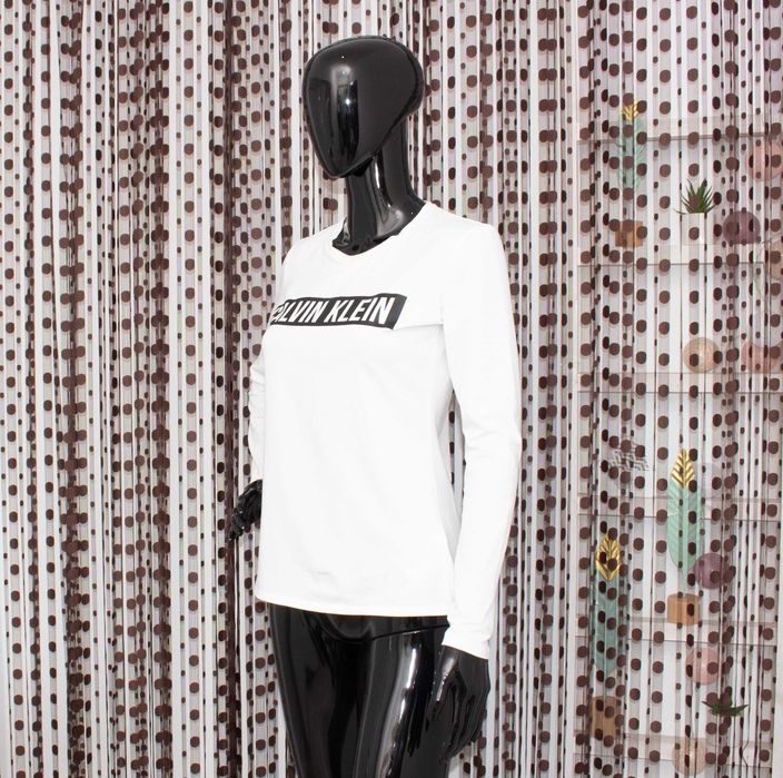 Calvin Klein оригинална дамска бяла блуза тениска с дълъг ръкав XS