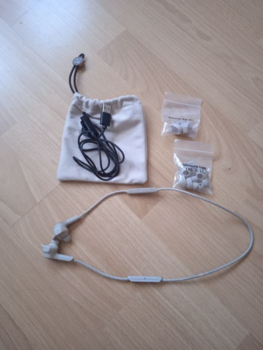 Безжични слушалки