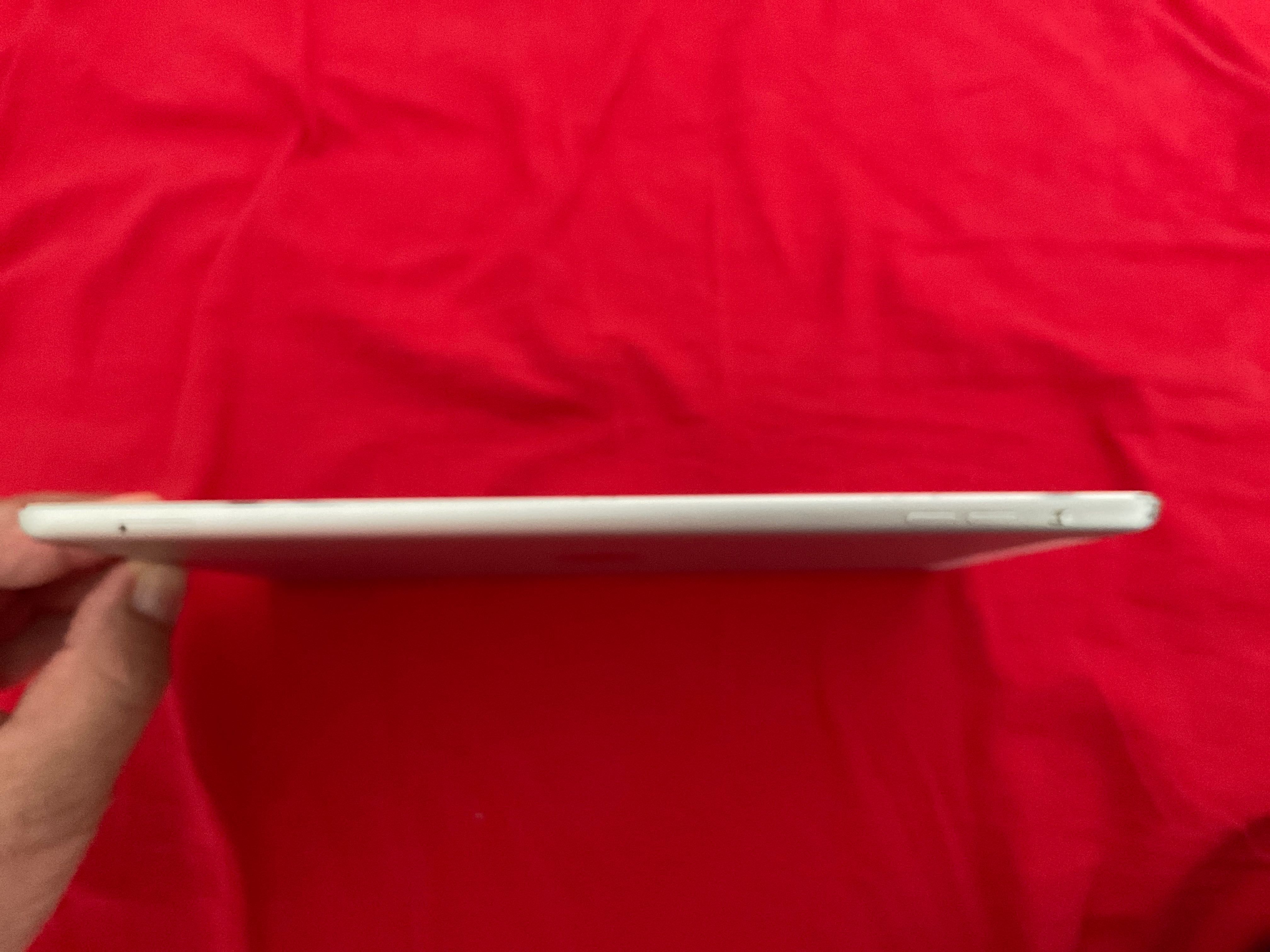 iPad Air 64gb Model mf012ll/a