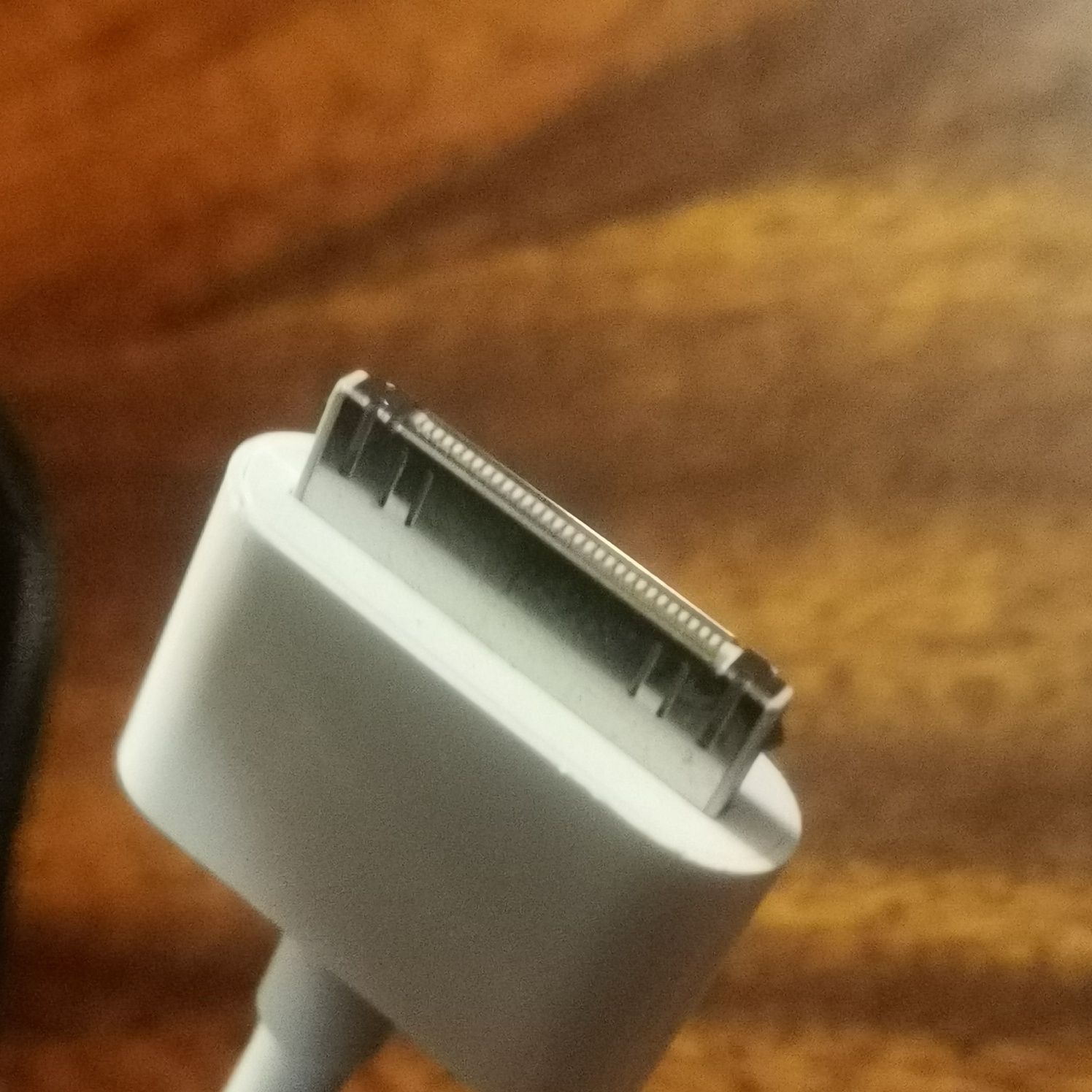 Apple VGA Adapter - A1368