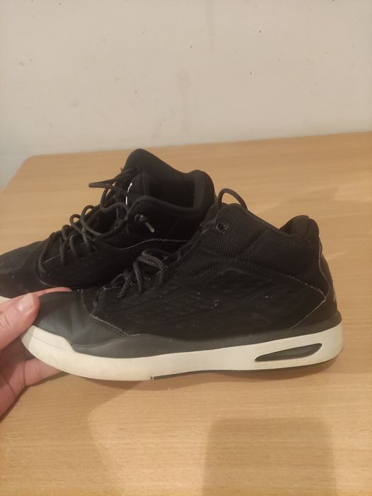 Adidași jordan originali