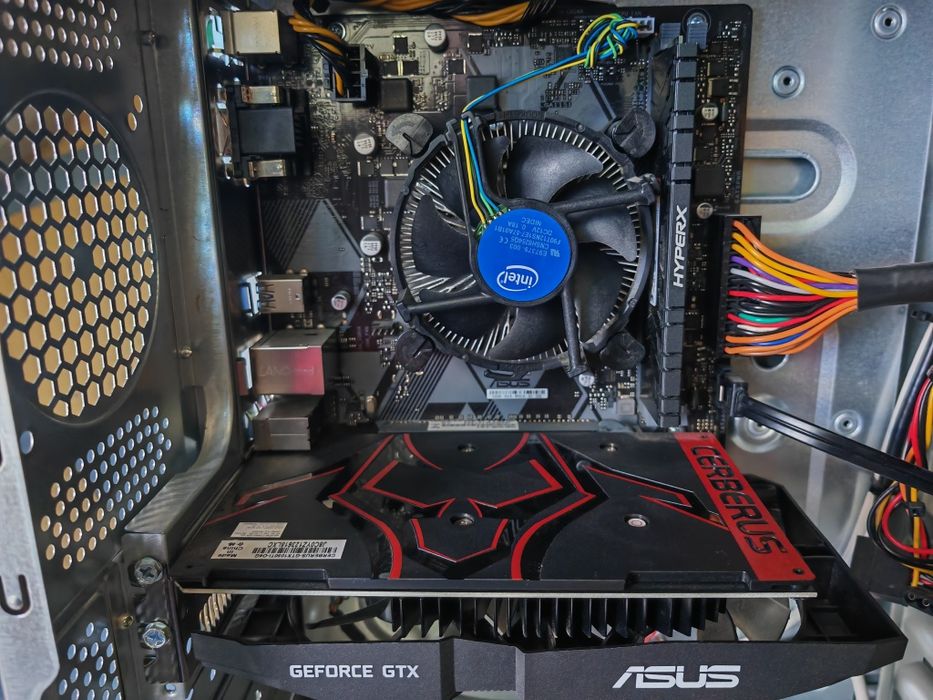Workstation LC-POWER PRO-925B, I7-8700,3,2GHz,16GB-DDR4,1TB SSD - 2,5"