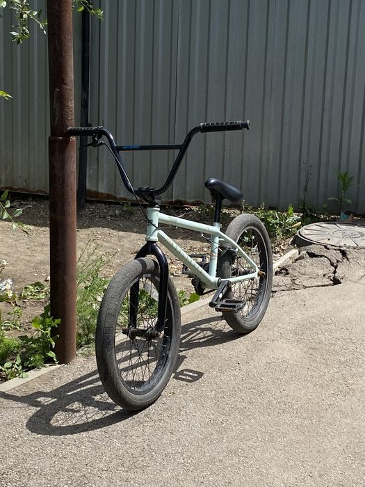 Велик бмх Haro Boulevard