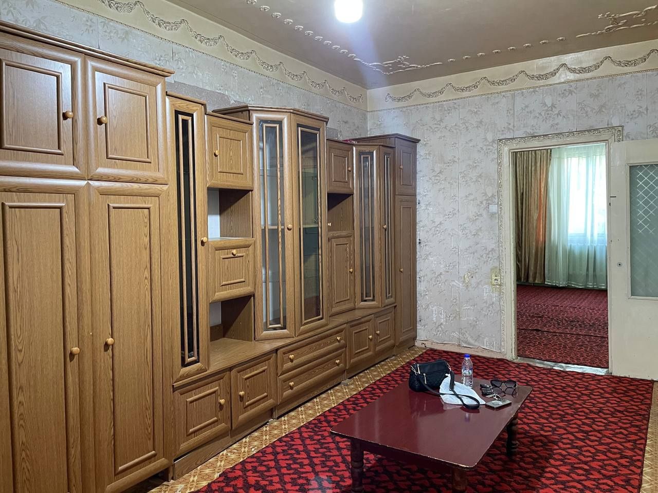 Феруза.Эко базар Северо восток.3.3.4 срочно продается