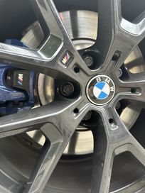 Комплект задни апарати и дискове сини М спорт BMW G30 G11 G05 G06 G01