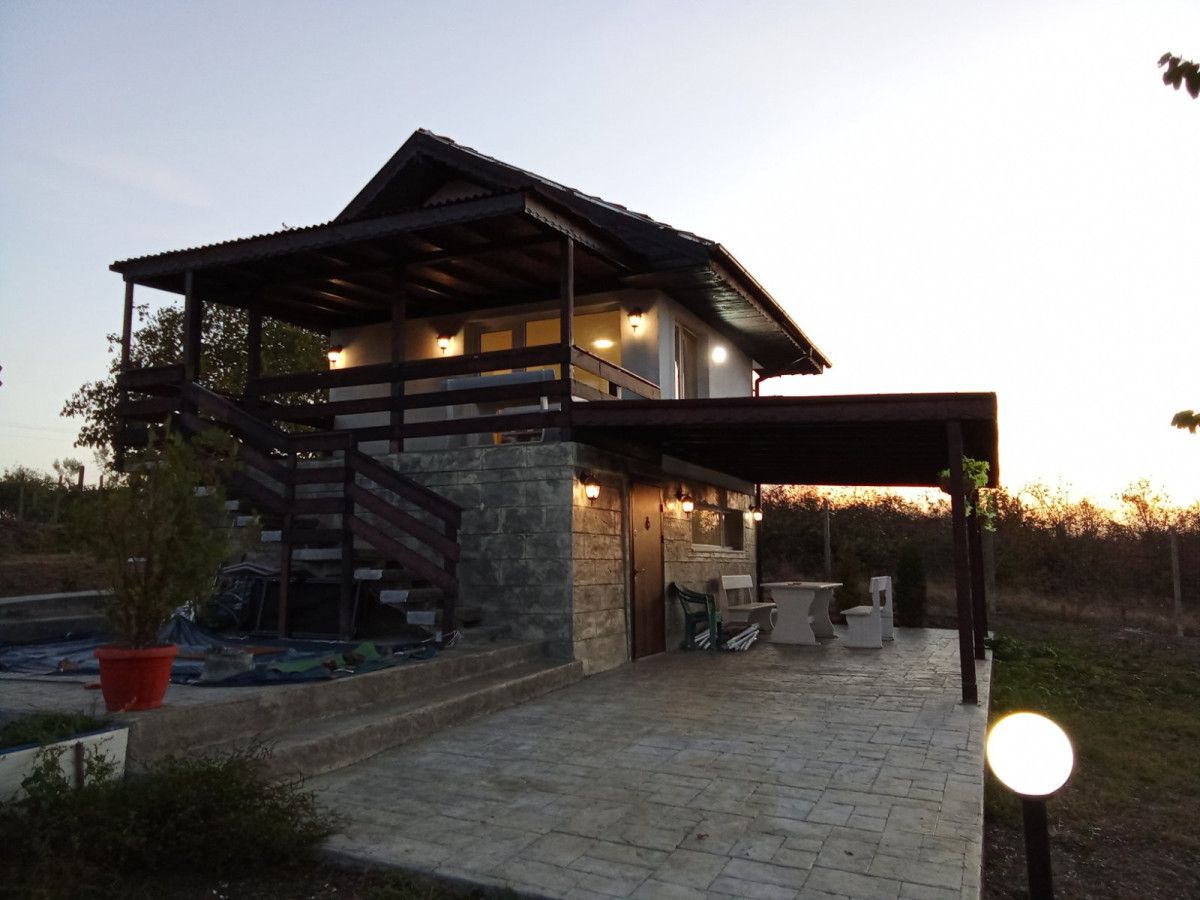 Продава се Къща в Българово - 90 кв.м за 935 €/кв.м - Снимка #1