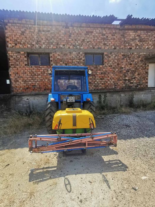 сеялка , пръскачка, култиватор, гуми с джанти за трактор