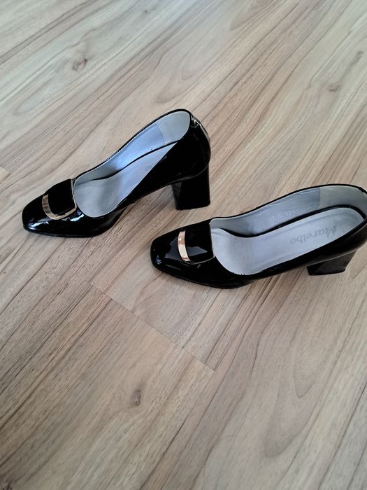 Pantofi piele mărimea 39