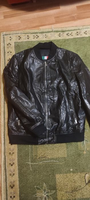 Geaca piele naturala 100% noua marimea L piele de vaca