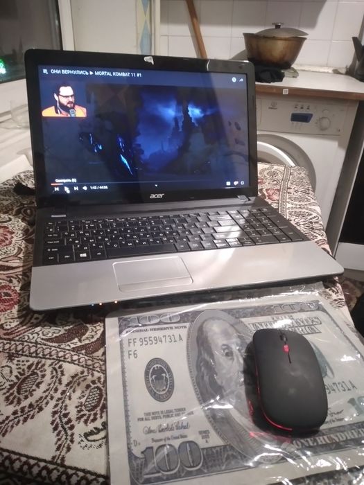 Ноутбук acer сотилади