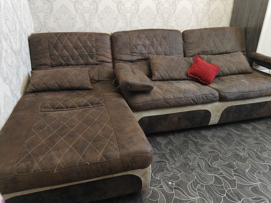 Срочно!!!Продам диван и атаманку