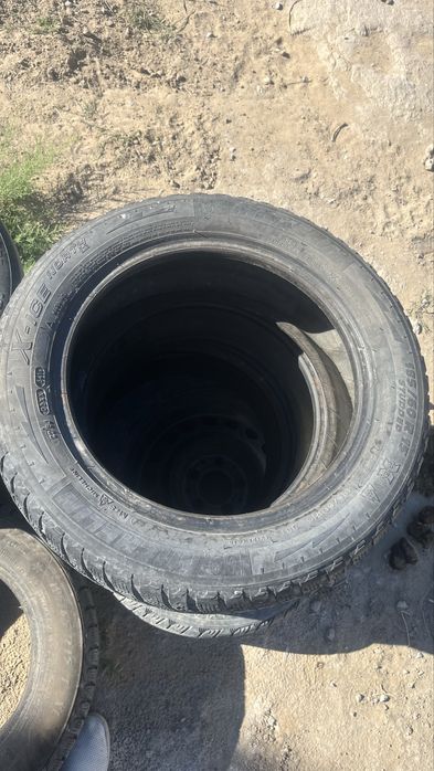 Продам шины р15/60/185
