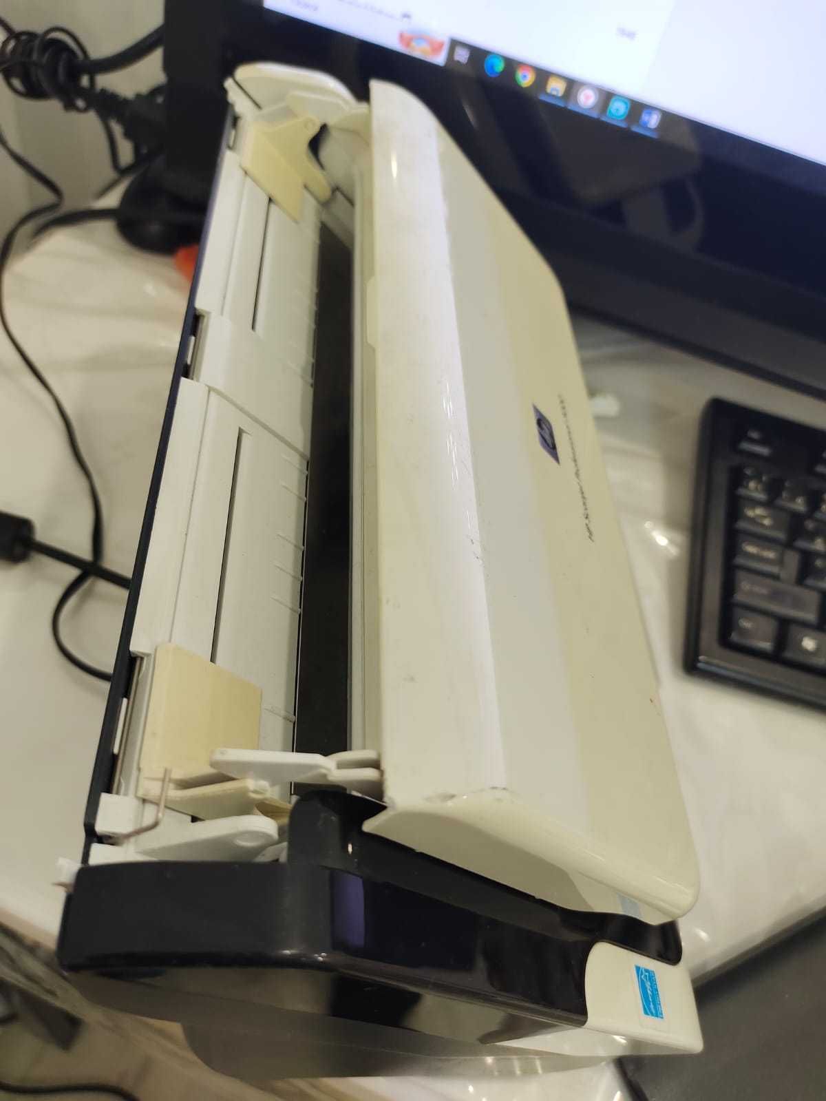 Продается поддержанный сканер HP ScanJet 3000 s4 в отличном состоянии